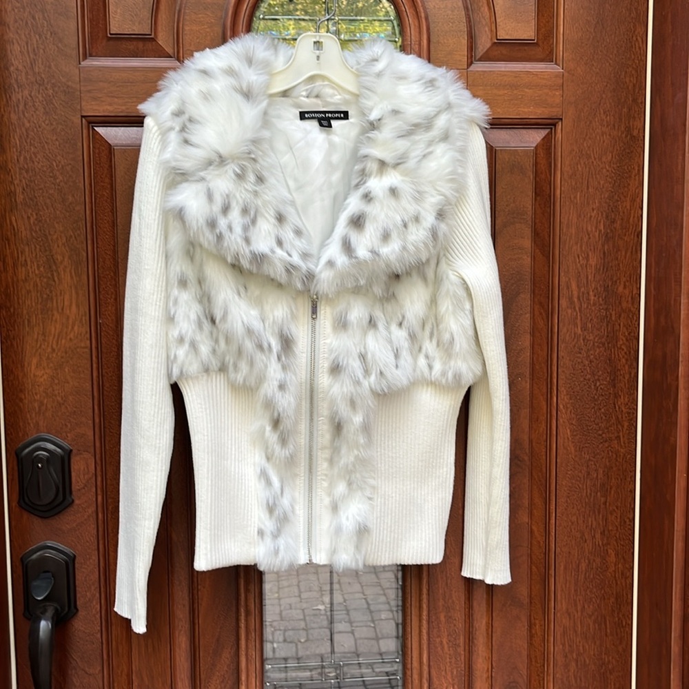Boston Proper Snow Leopard Faux Fur Cardigan Sweater Sz L - Picture 7 of 17